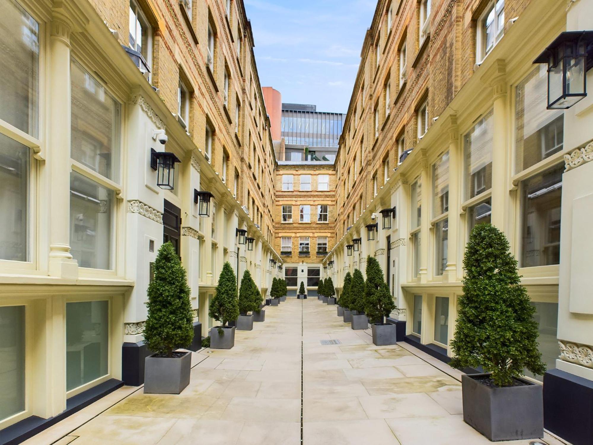 Be London - Chancery Lane Apartments Экстерьер фото